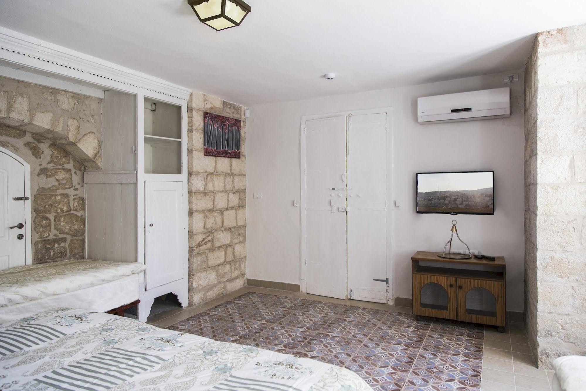 Alexandra House Hotel Nazareth Buitenkant foto